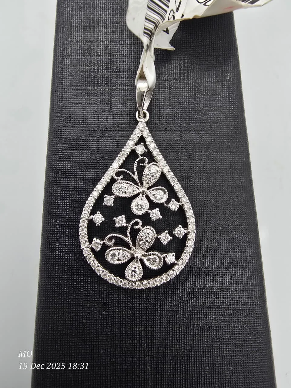 Pendent