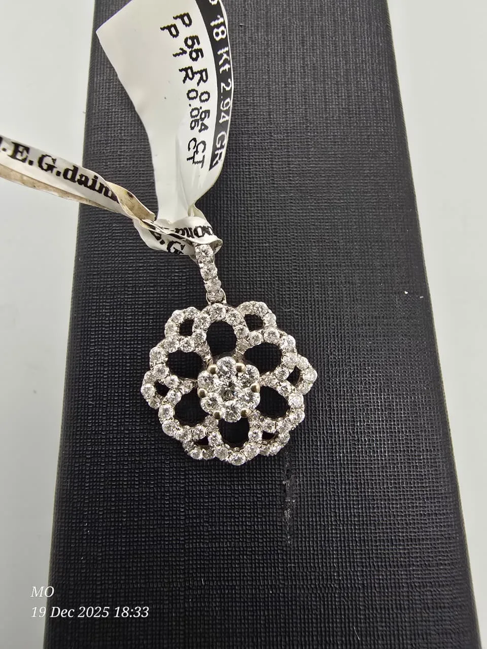 Pendent