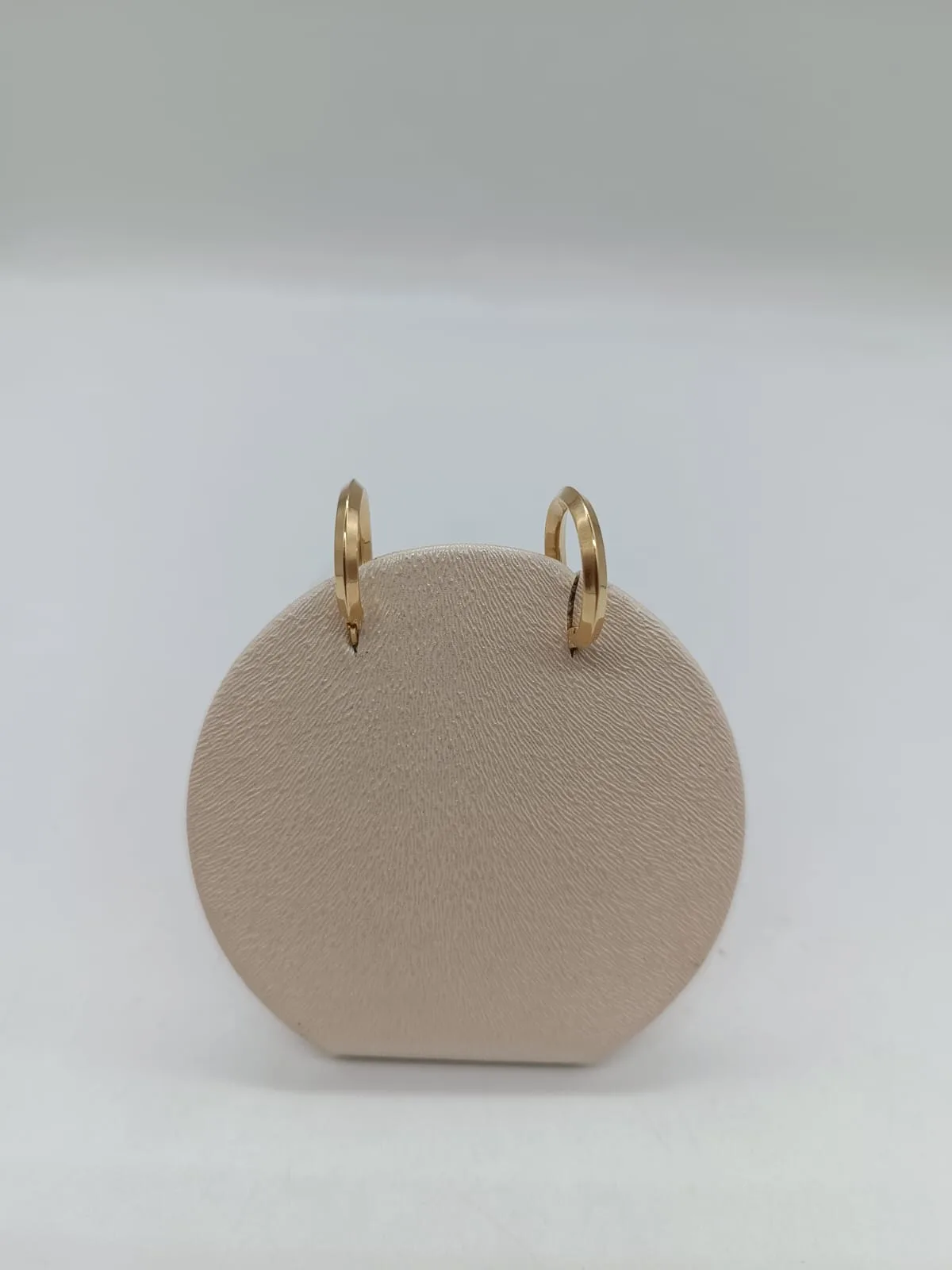 حلق ايطالى