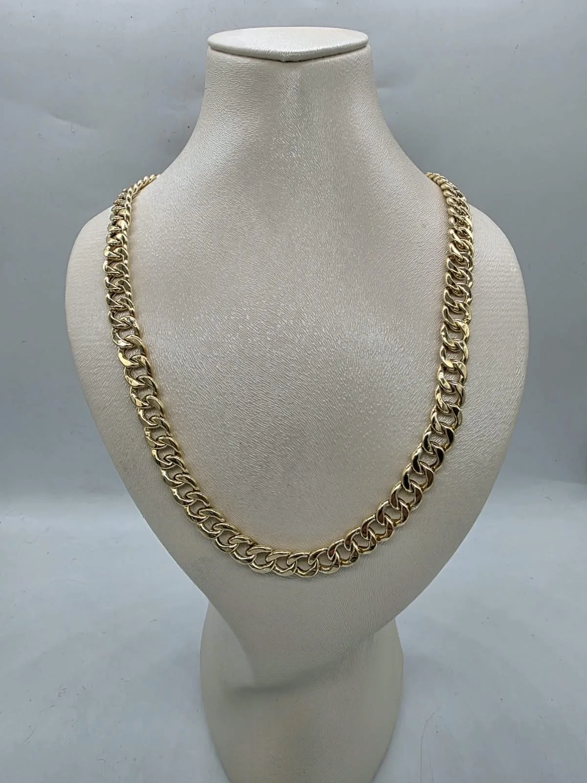 Gromet Neckless